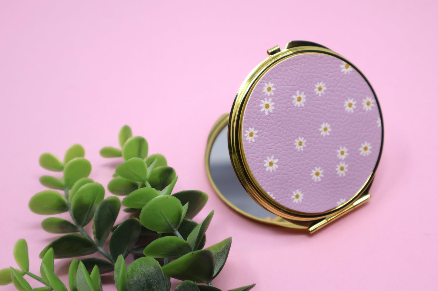 Lavender Darling Daisies Compact Mirror