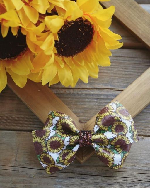 Simple Sunflowers Jayme Bow