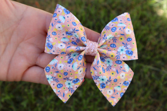 Peach Fresh and Floral Large Giana Bow