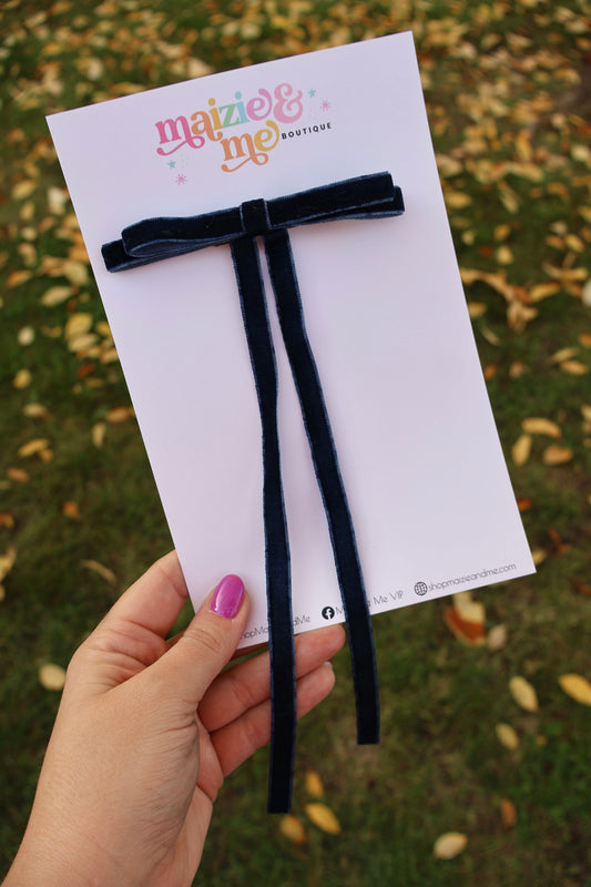Navy Velvet Double Layer Annie Bow (Alligator Clip Only)