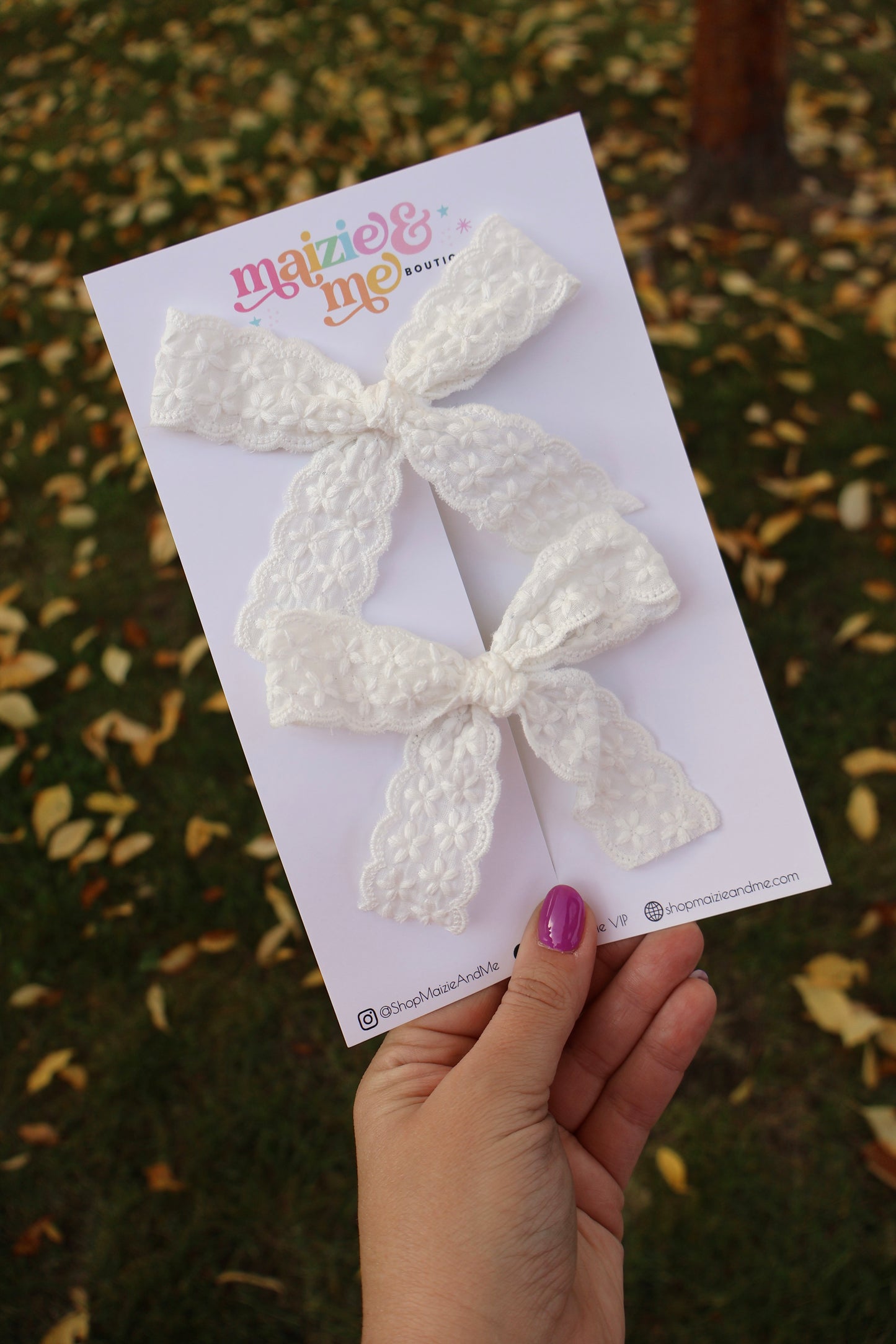 White Embroidered Lace Large Piggy Set