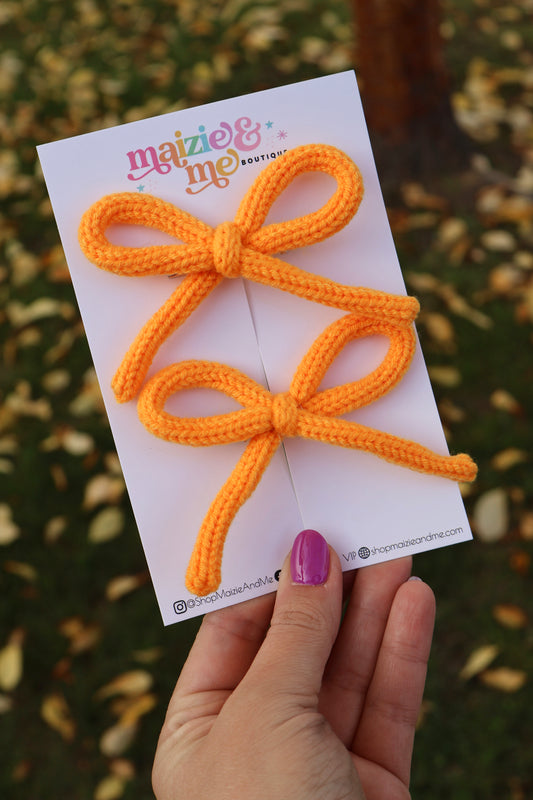 Bright Pumpkin Knit Piggy Set