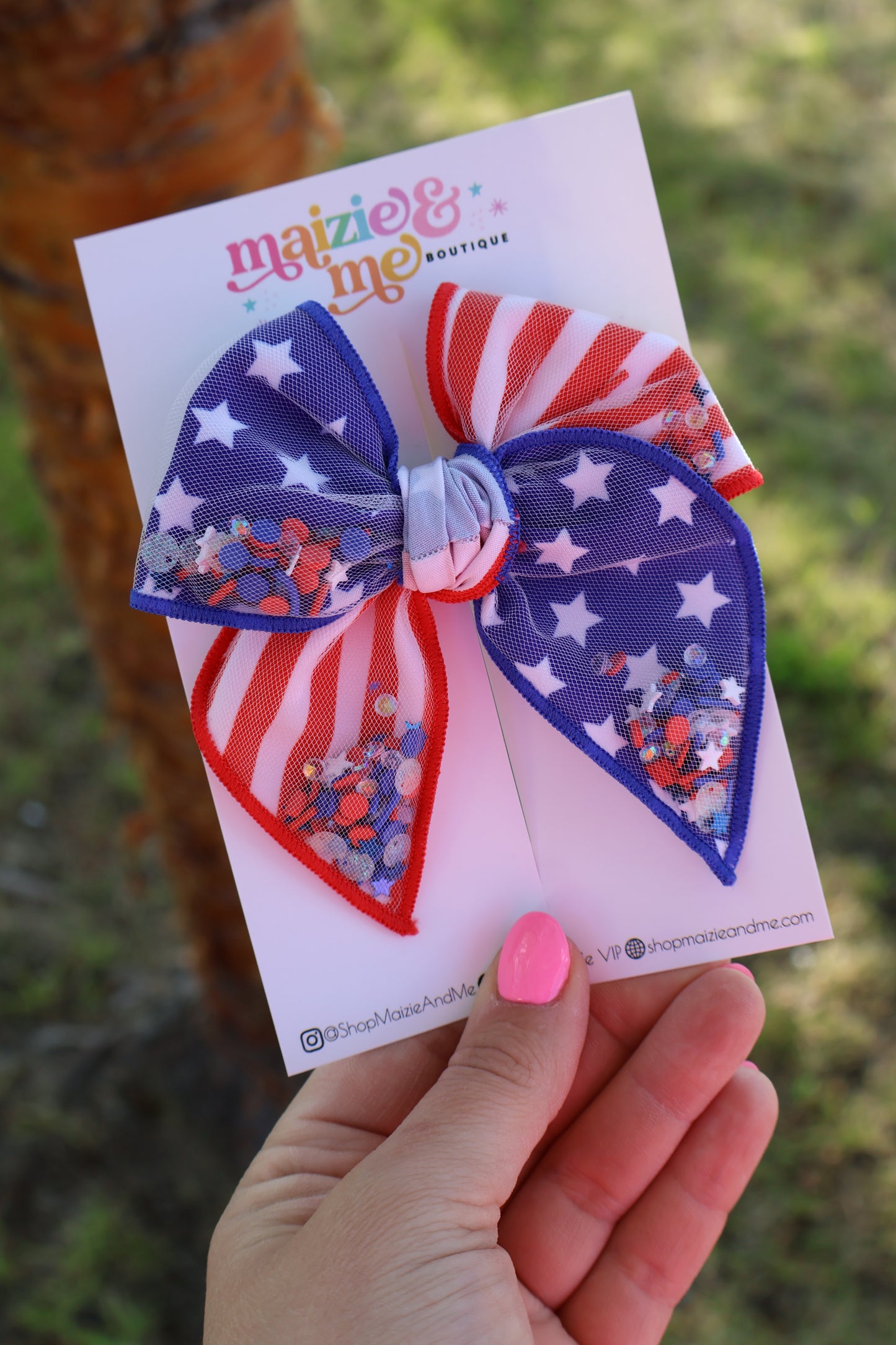 Stars & Stripes Medium Remi Shaker Bow (ALLIGATOR CLIP ONLY)