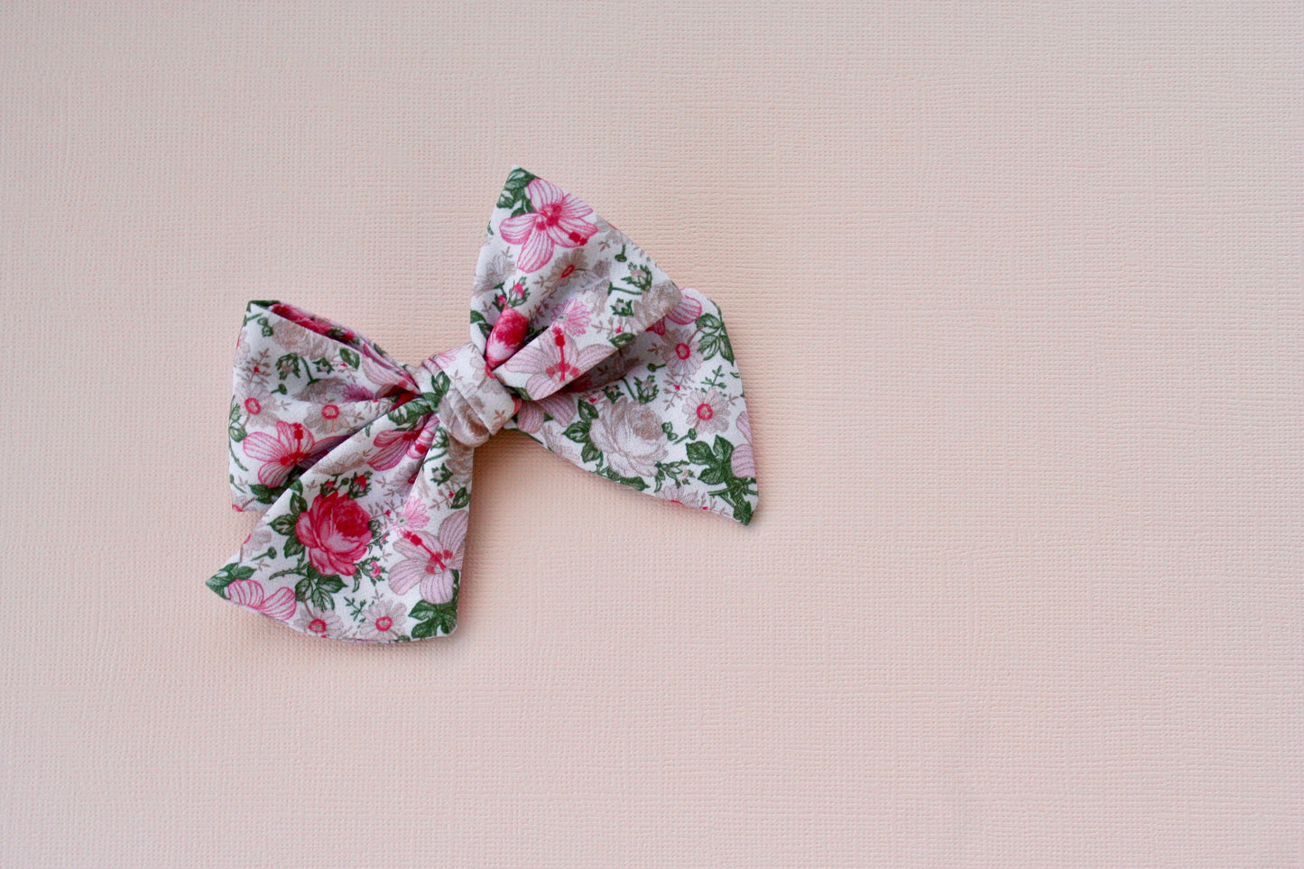 Pink Vintage Floral Large Everly Bow